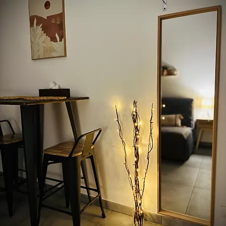 Апартаменты Cosy Au Port De Йер